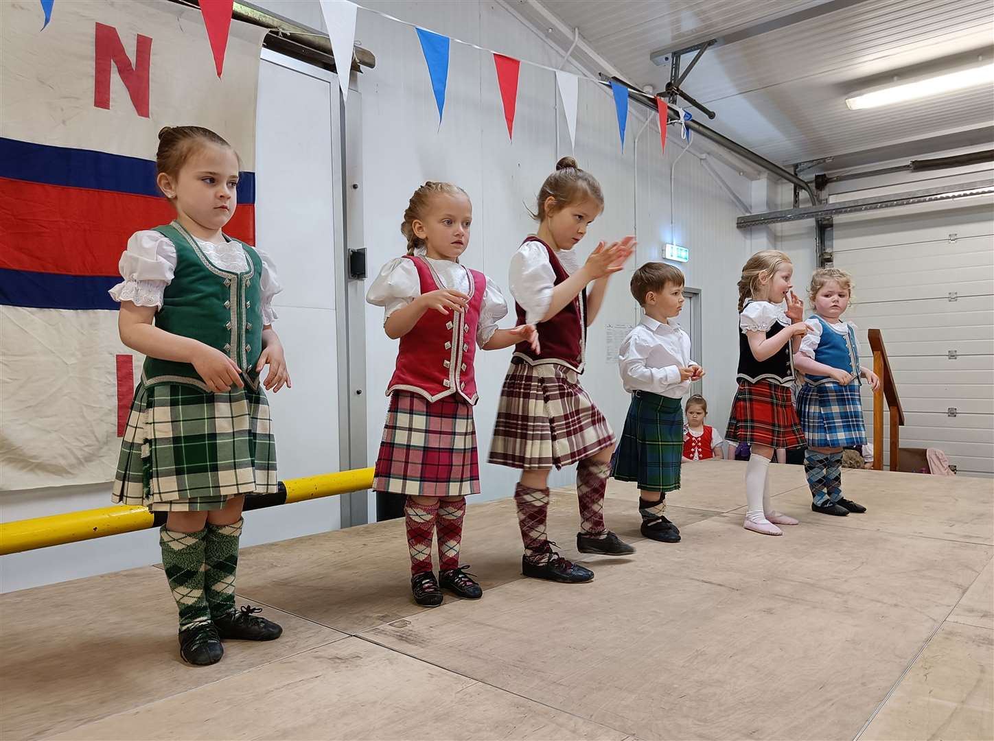 Mina Mackay's dancers entertained visitors to the Thurso Lifeboat Summer Fayre.