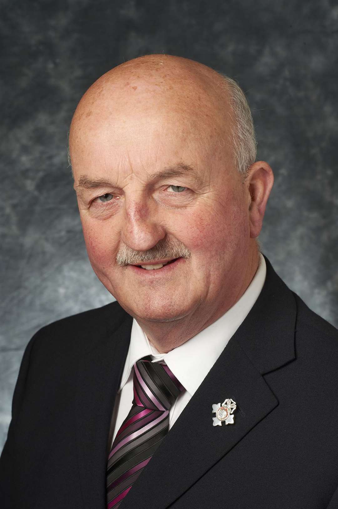 Councillor Willie Mackay says he is prepared to speak to anyone with concerns in Dunnett Avenue or elsewhere.