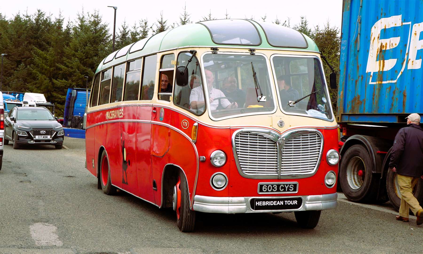 Macbraynes historic bus ferried people from Thurso Business Park to the Weigh Inn hotel. Picture: DGS