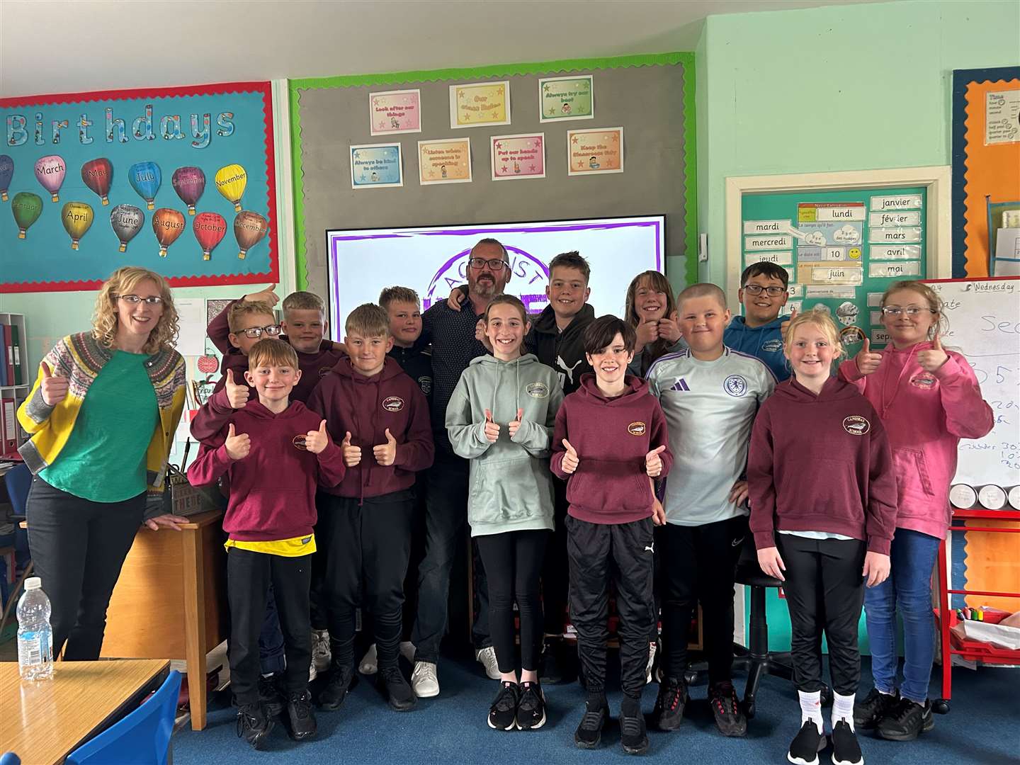 Nil by Mouth director David Scott meeting pupils at Canisbay Primary School.