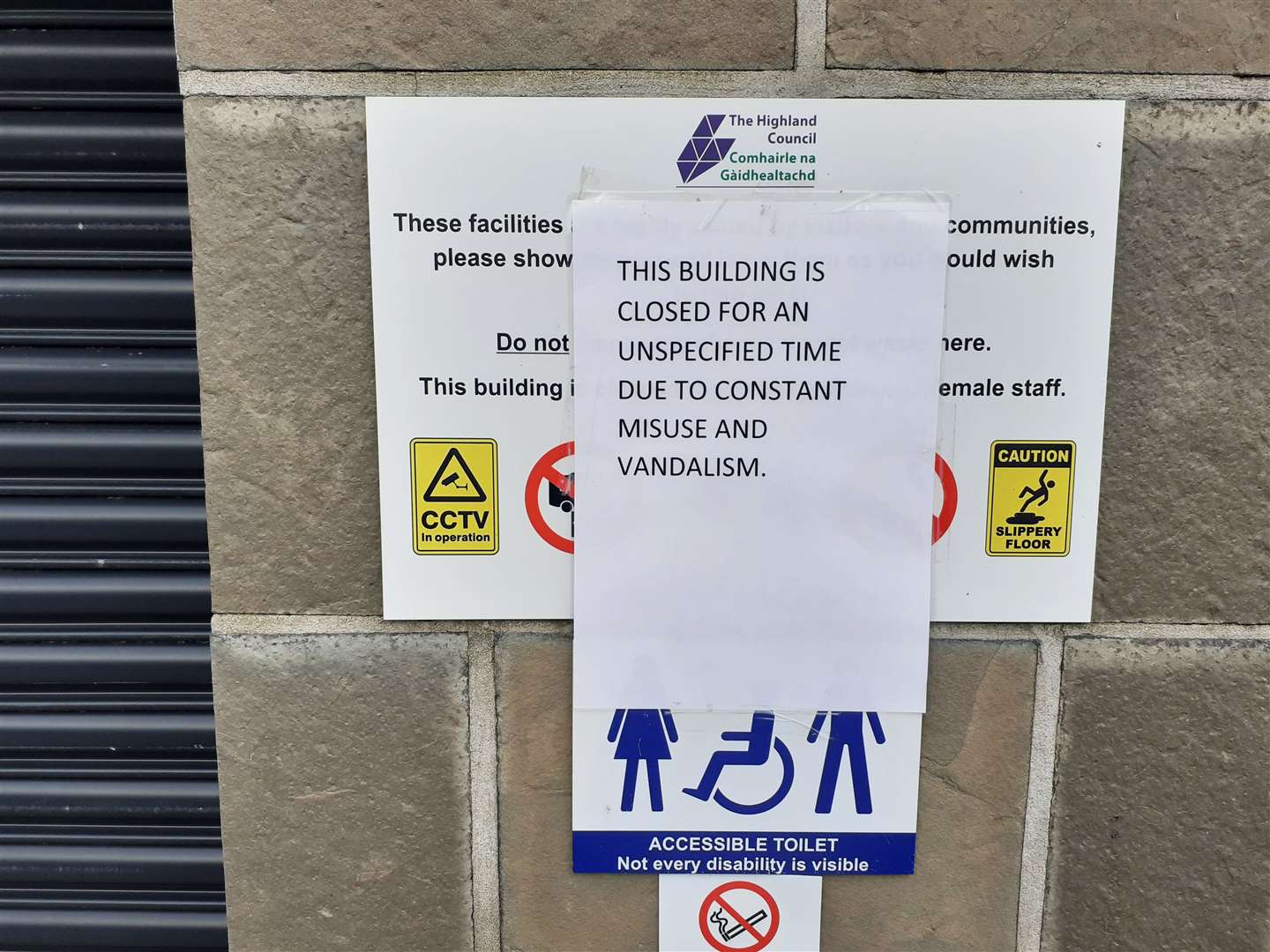 The sign attached to the vandalised toilet block in Thurso's Riverside Road.