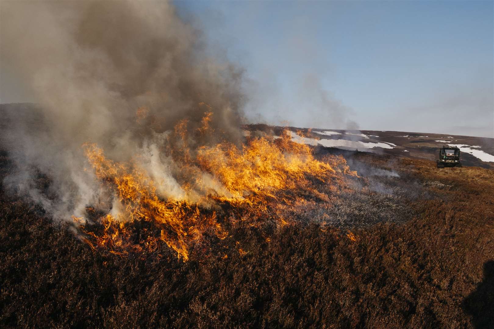Latest research is pointing towards new findings that , in the right conditions, skilled muirburn or ‘prescribed burning’ can help to keep carbon in peatlands.