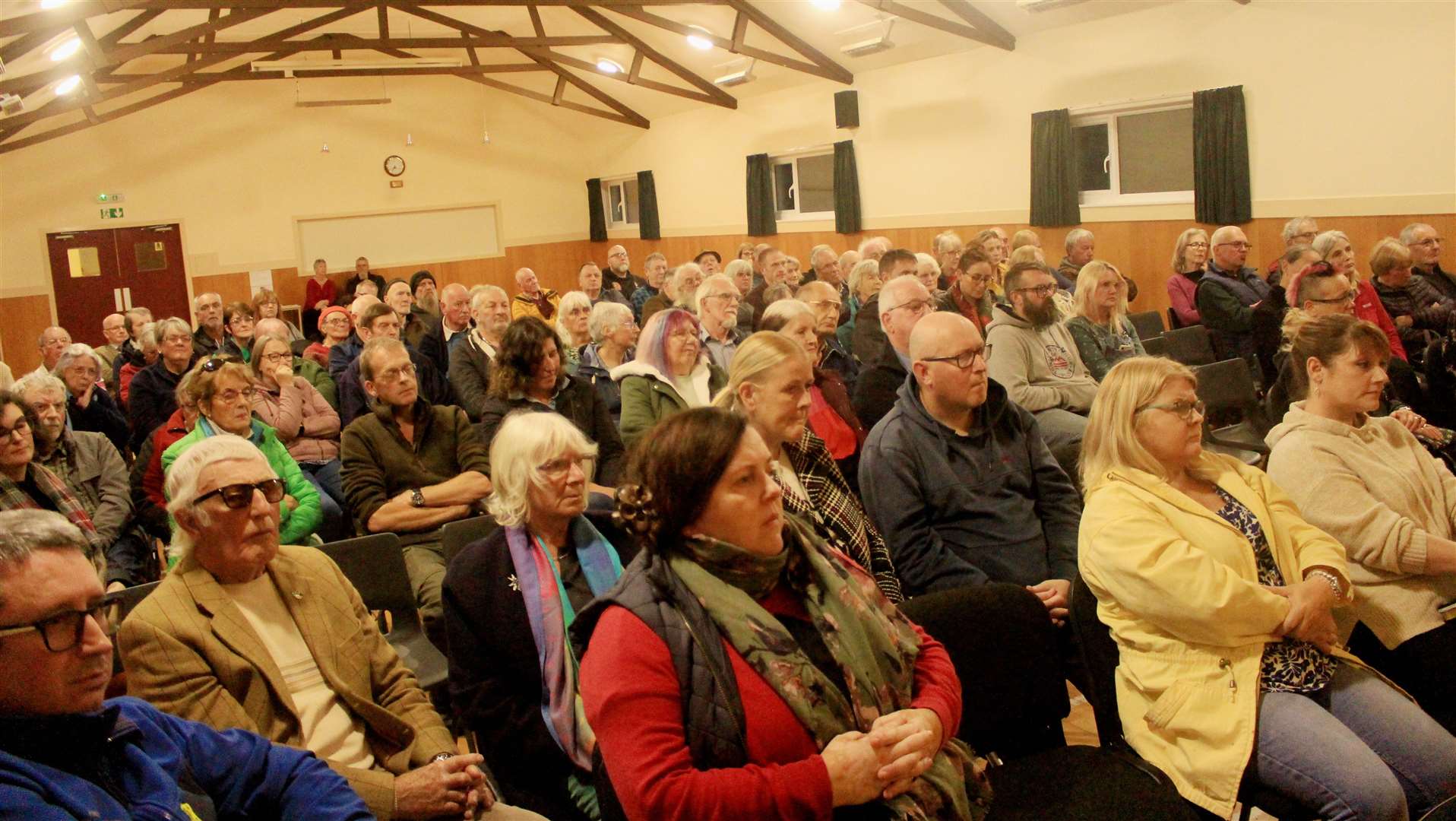 More than 100 members of the public attended a meeting in Dunbeath community hall last month on plans for siting overhead power lines through the area.