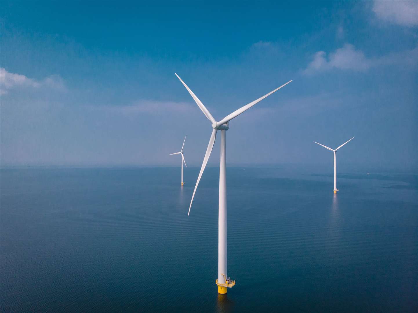 Approval of offshore wind farms 'is present throughout the population', according to the Scottish Government survey.