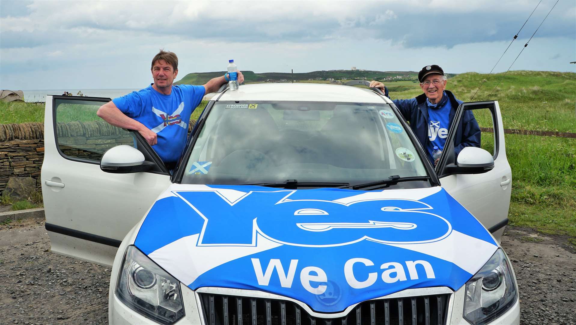 David Holmes, left, and Ian Sinclair from the Yes Caithness group at Dunnet beach on Saturday afternoon. Picture: DGS