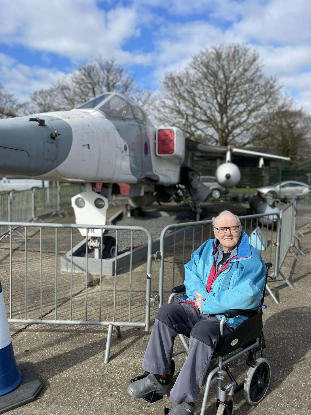 Alan Sansom, 89, joined the RAF at the age of 18 (Care UK/PA)