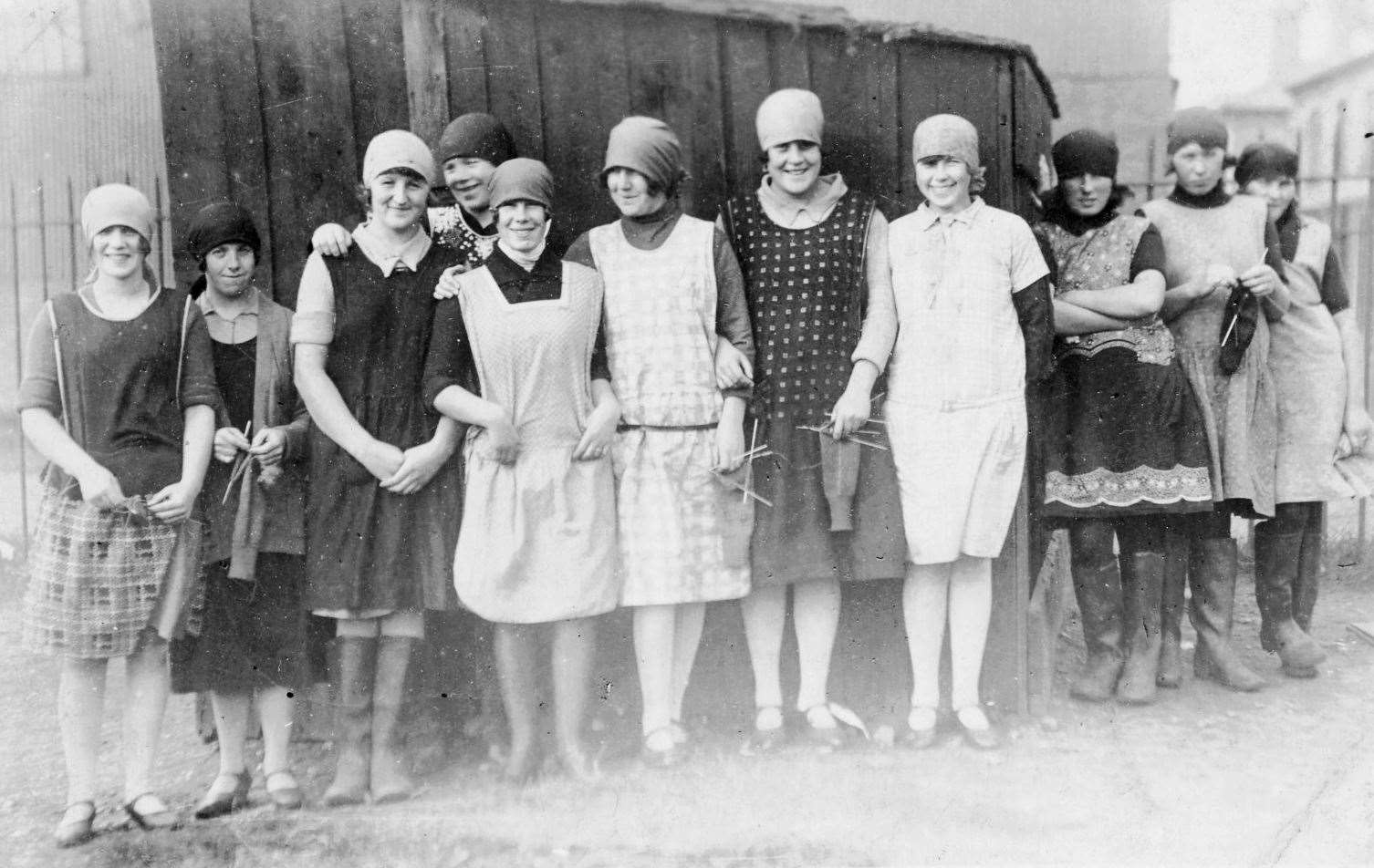 Herring gutter Agnes, fourth from the right, around 1927 (courtesy of Margaret McLean).