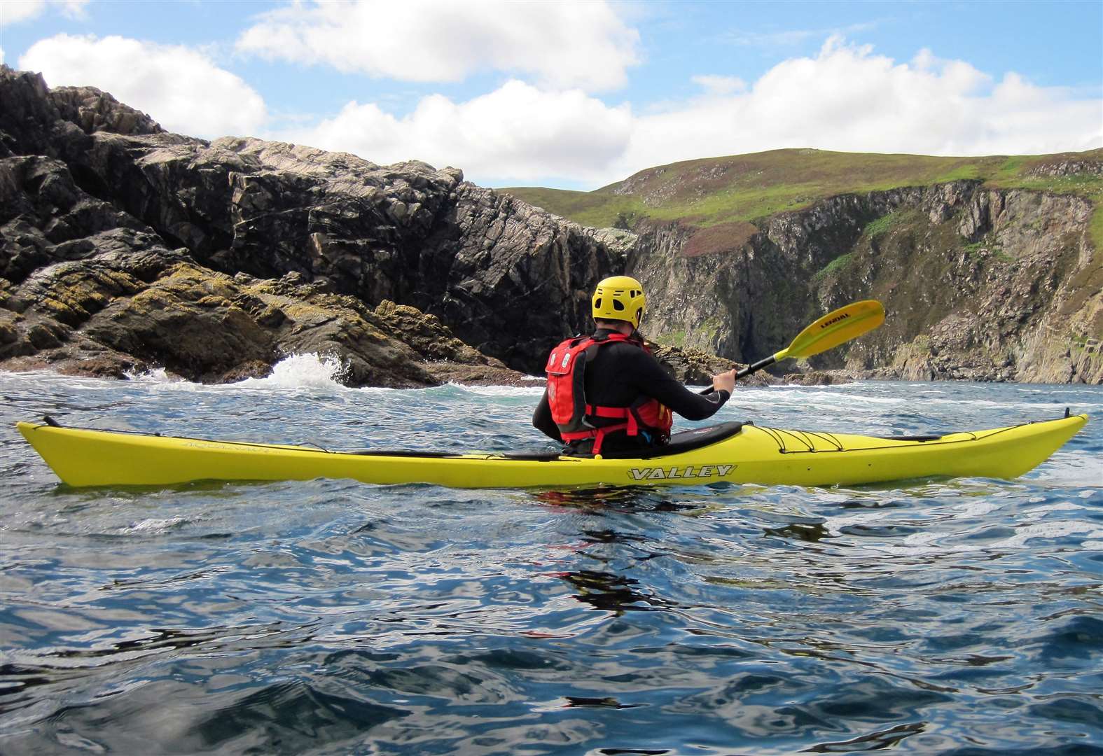 2015: Sea Kayaking on the North Coast.