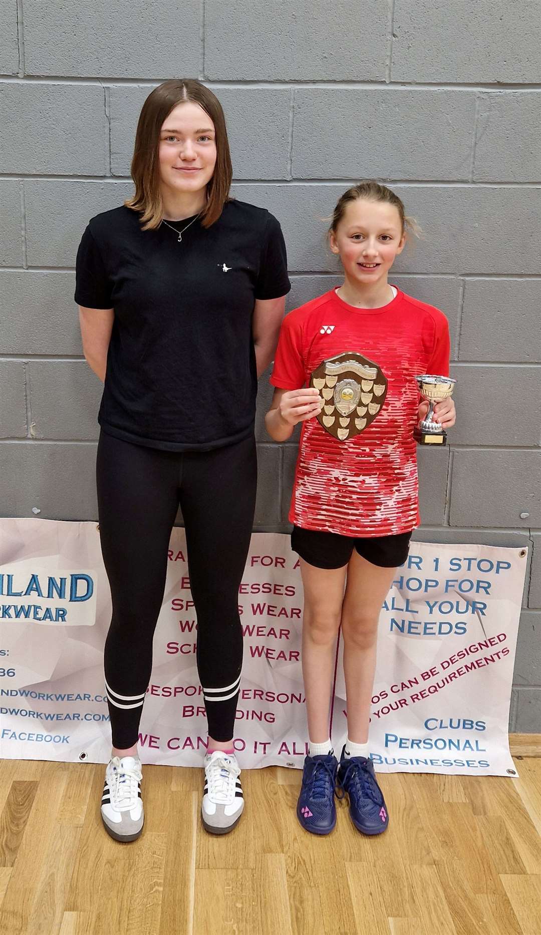 Girls' singles winner Sophie Mackay with Chloe Mackenzie.