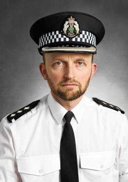 Chief Inspector Matthew Reiss – ‘People who carry knives need to be aware that the police will not pussyfoot around.’
