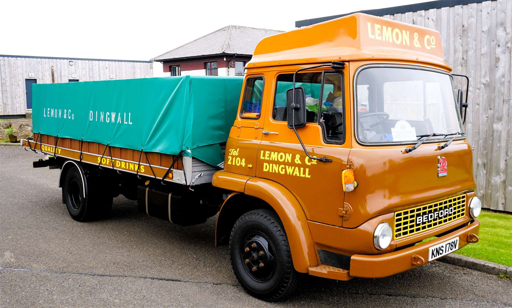 Lemon & Co lemonade lorry from Dingwall. Picture: DGS