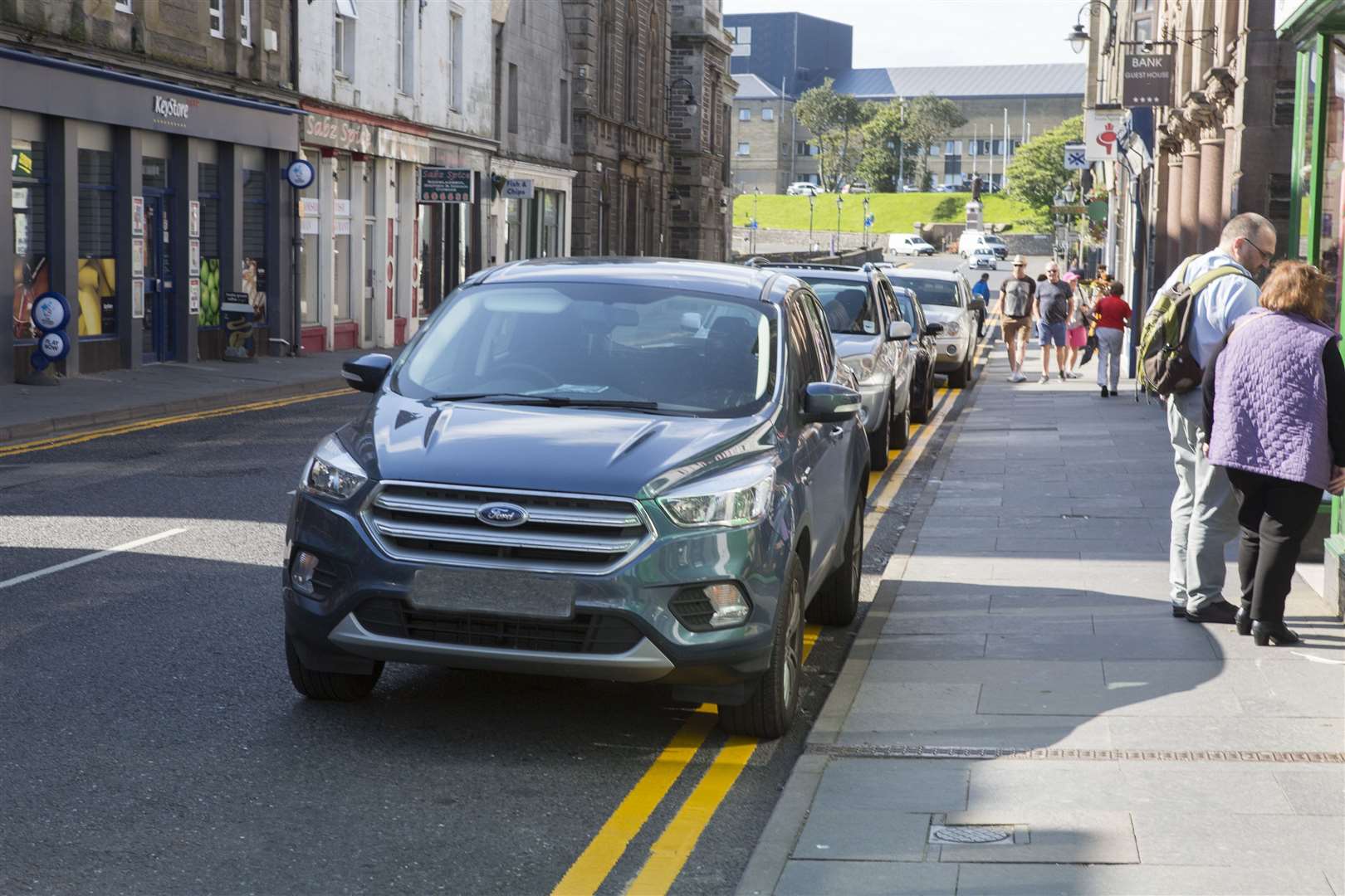 The new double yellow lines appeared to have no immediate effect on parking in Bridge Street. Picture: Robert MacDonald / Northern Studios