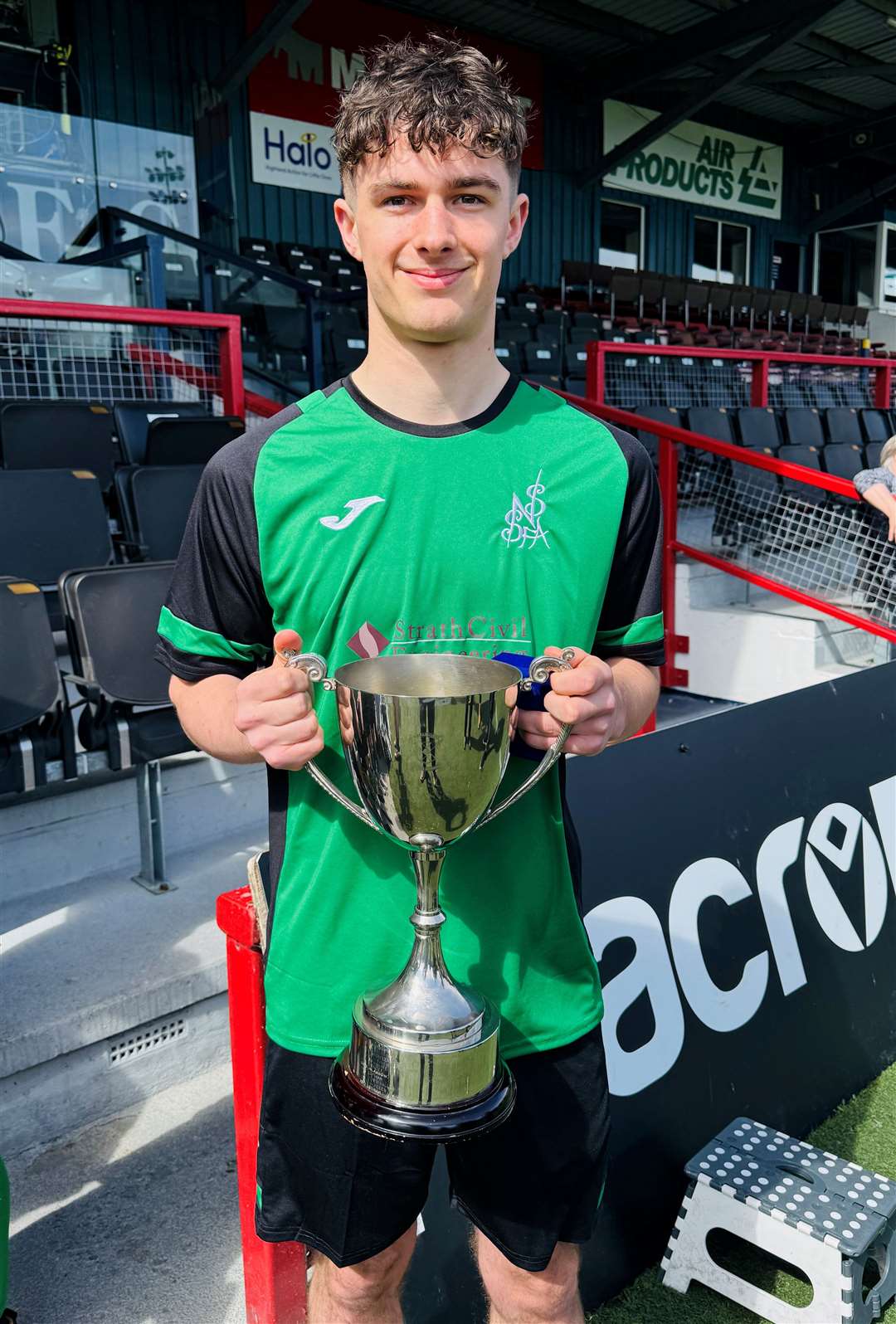 Euan Kennedy is currently with Ross County under-18s and was on loan to Wick Academy from December.