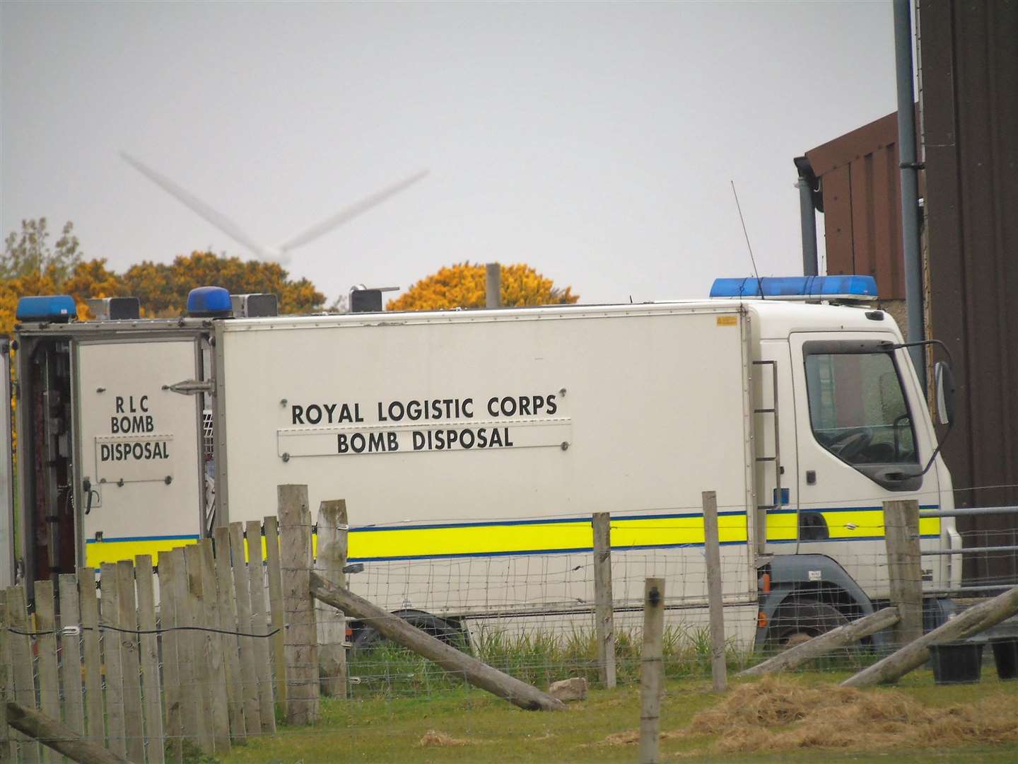 An army bomb disposal team from Edinburgh arrived at 5.15pm to the site.