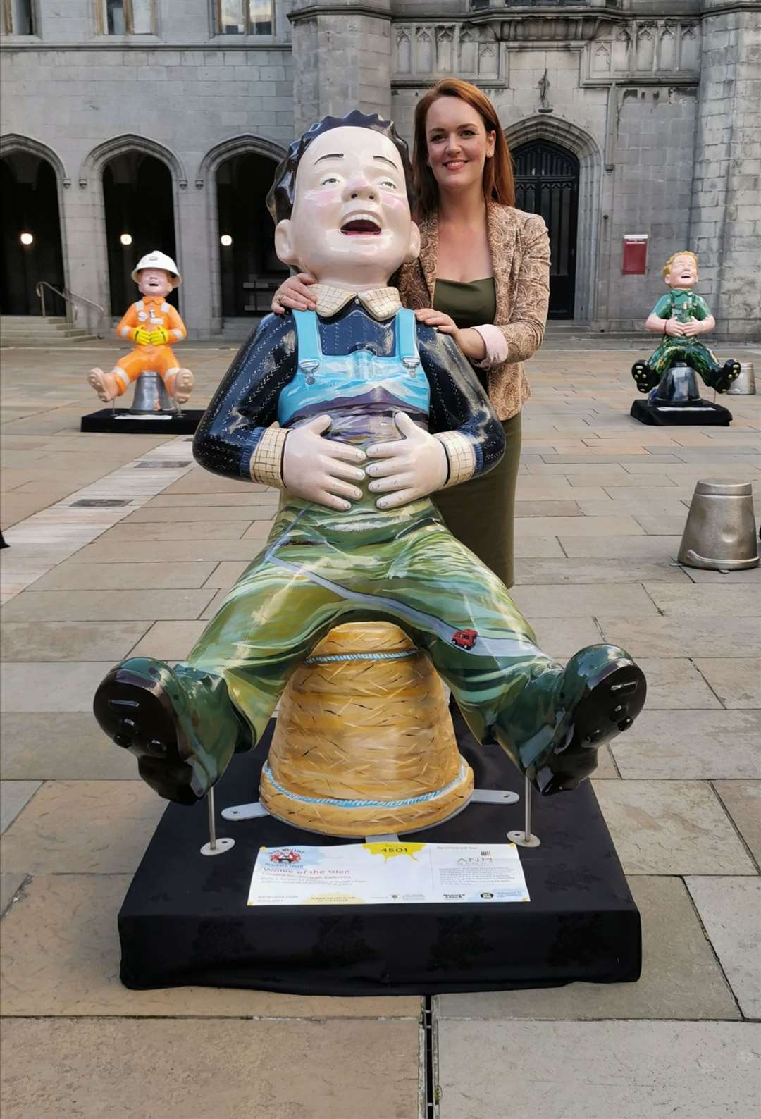 Shelagh Swanson is pictured here with her sculpture Wullie of the Glen which raised £7000 at the charity auction.