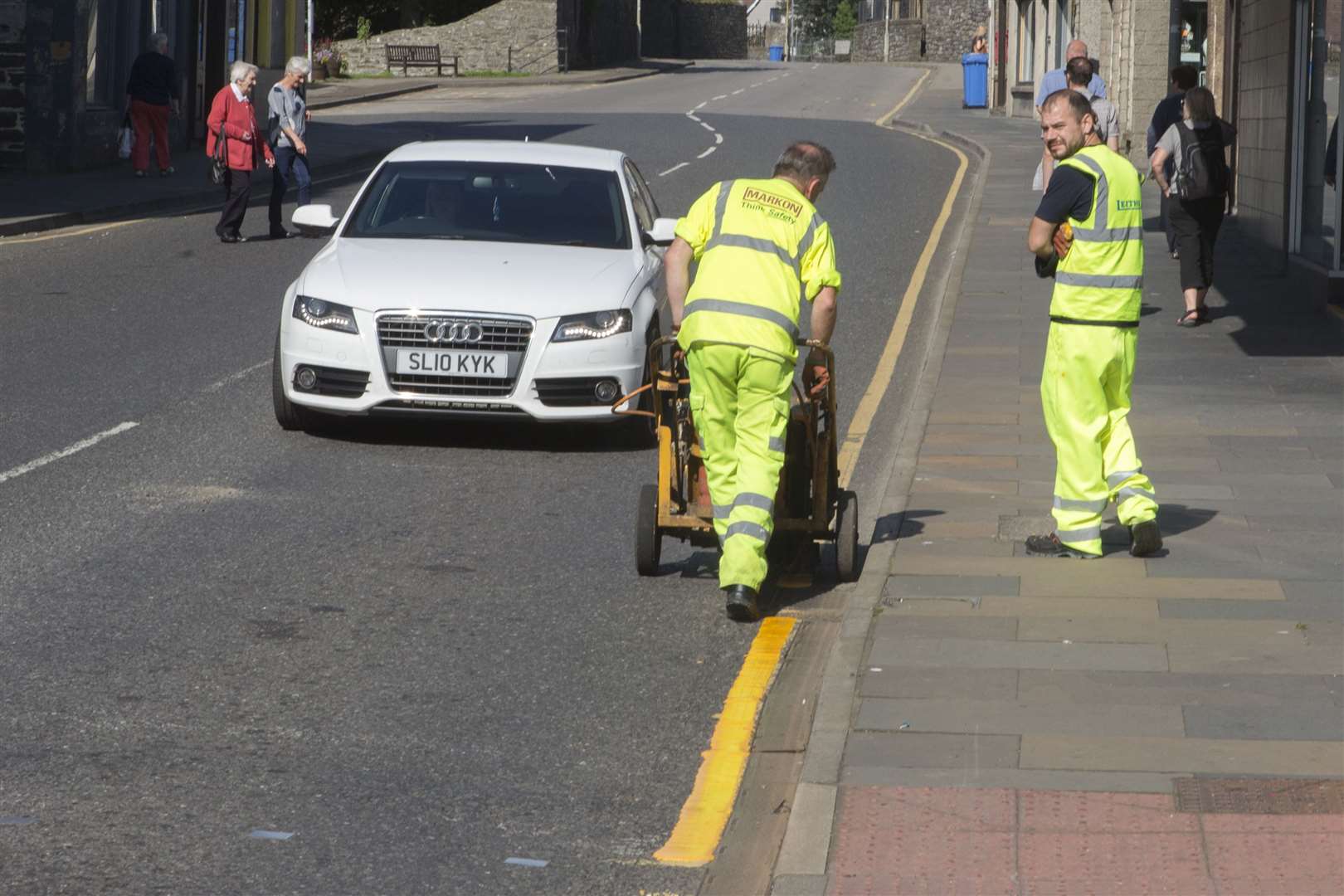 Double yellow lining High Street on Tuesday morning. Picture: Robert MacDonald / Northern Studios