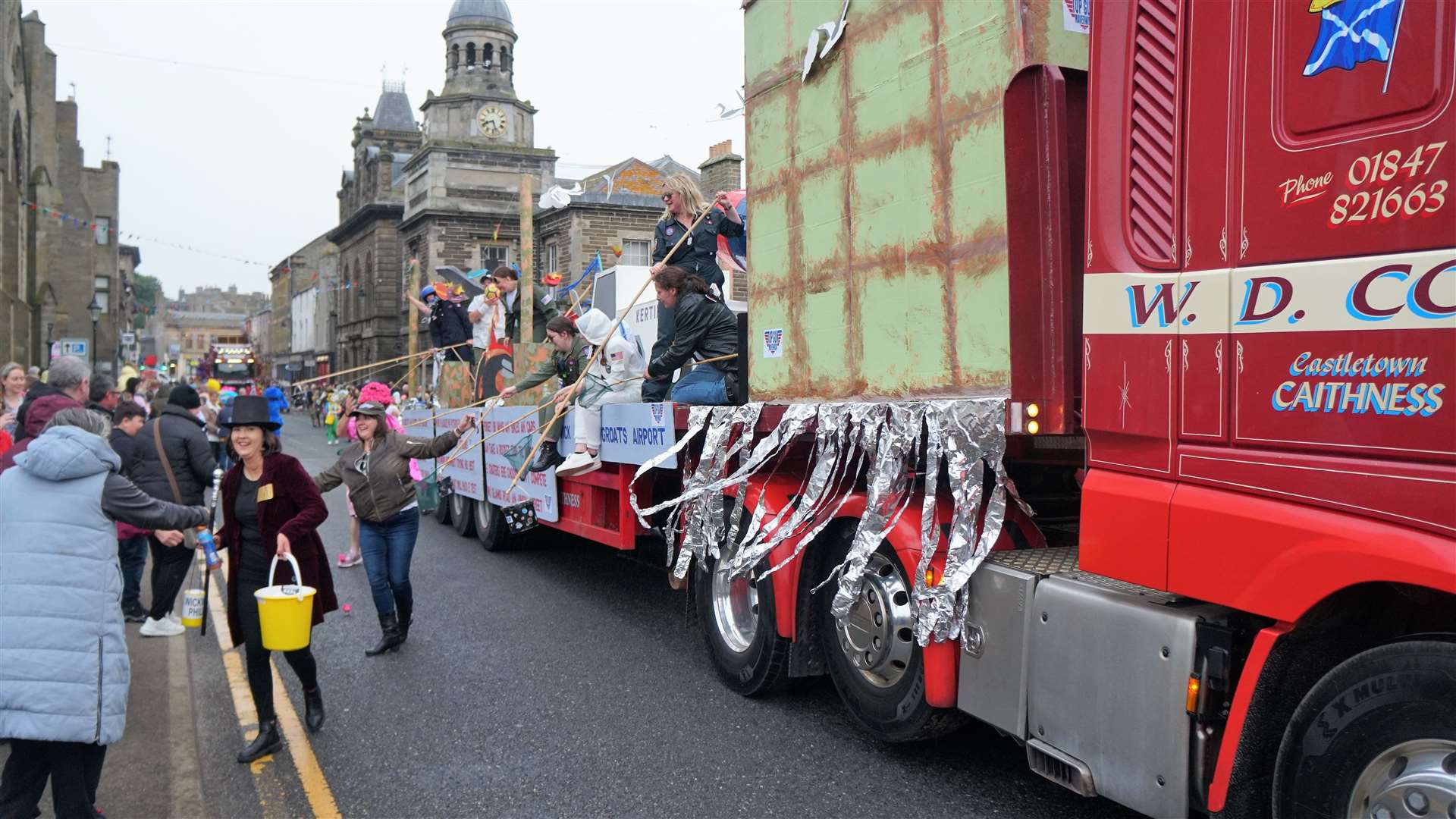 Procession of floats and fancy dress for Wick Gala Week 2022. Picture: DGS