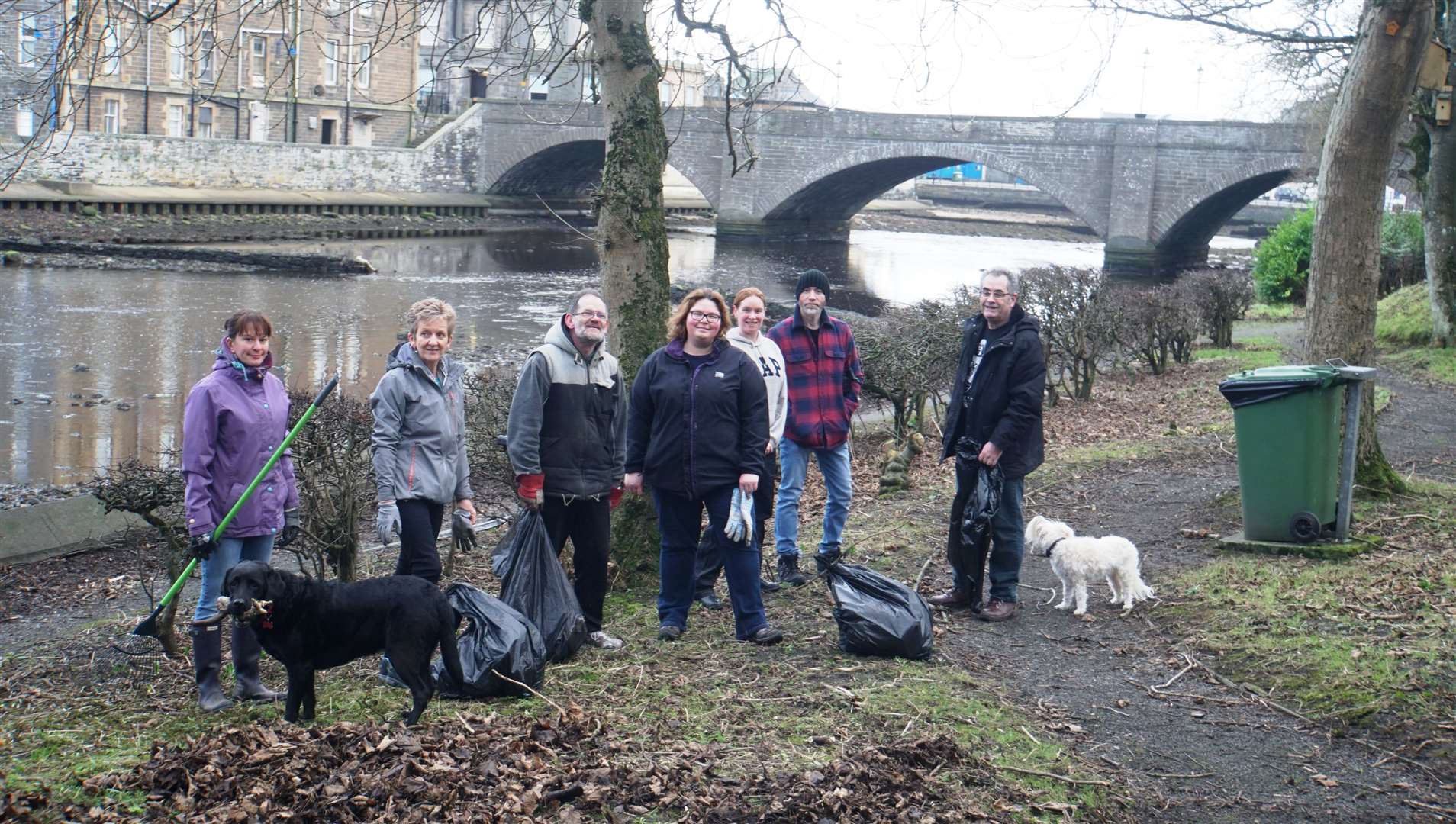Wick Riverside Volunteers clear up around the fountain area back in 2019. Picture: DGS