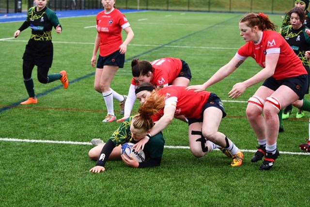 Ellie Anderson goes over for the Krakens' second try at Peffermill on Saturday. Picture: David Henderson