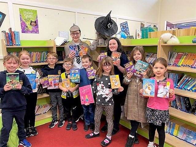 Halkirk Primary School kids with some of their favourite books.