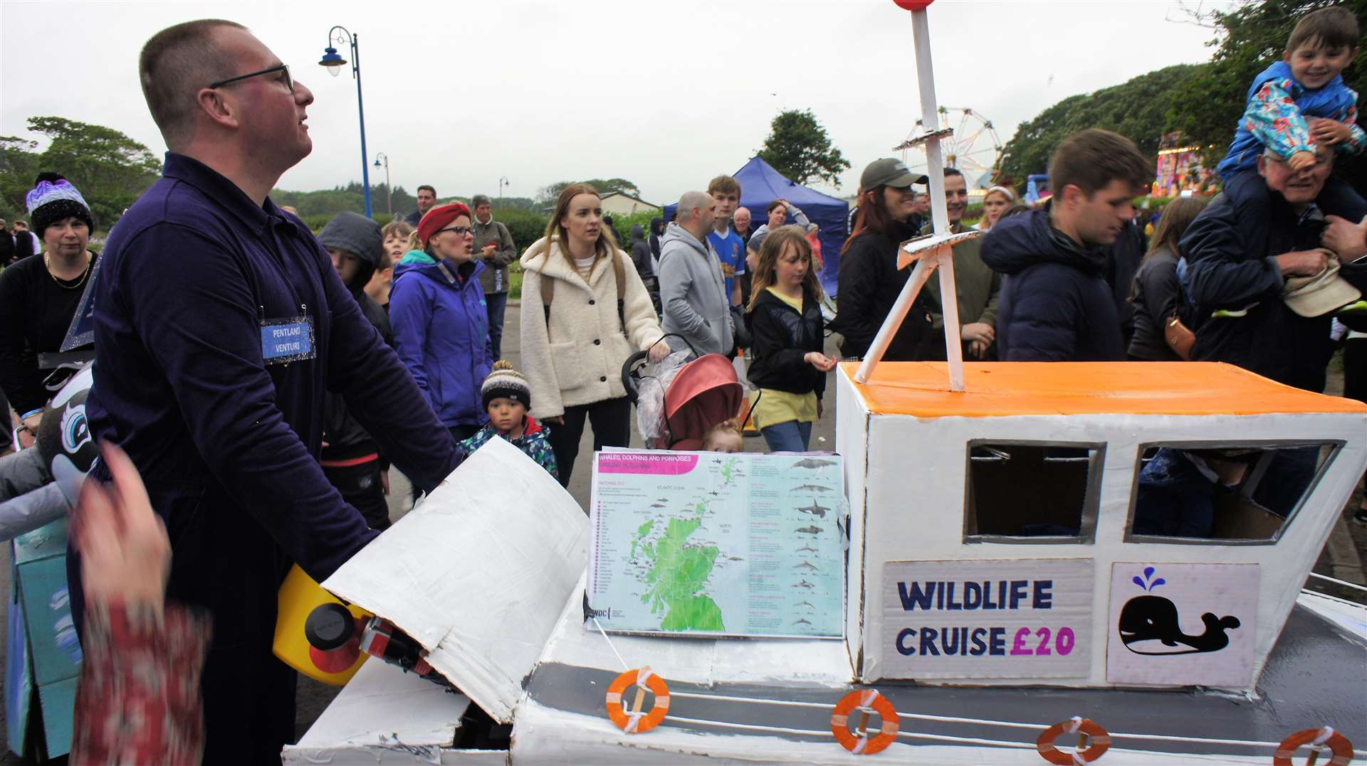 Procession of floats and fancy dress for Wick Gala Week 2022. Picture: DGS