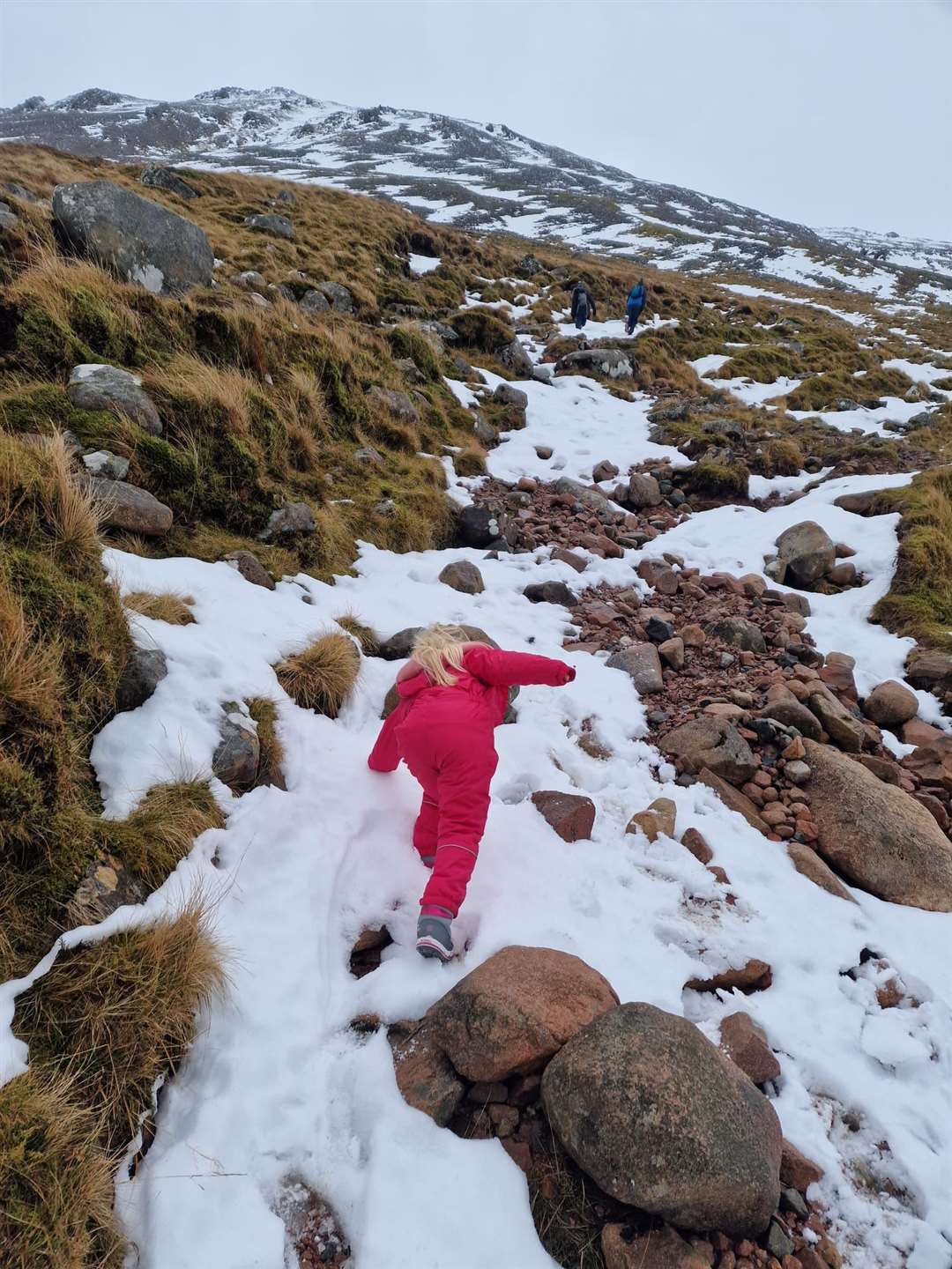 Undeterred by snow, Seren climbed up all three mountains in a bid to raise money for Birmingham Children’s Hospital (Glyn Price/JustGiving)