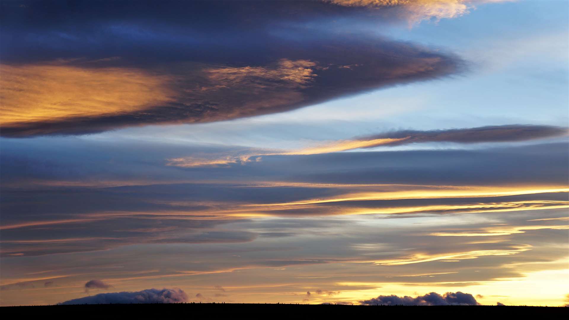 Similar cloud formations were seen across northern Scotland yesterday afternoon. Pictures: DGS