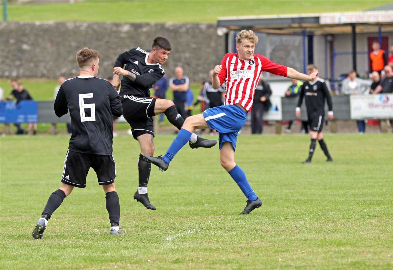 We should have picked up six points instead of two, says Reid as Thurso are held again