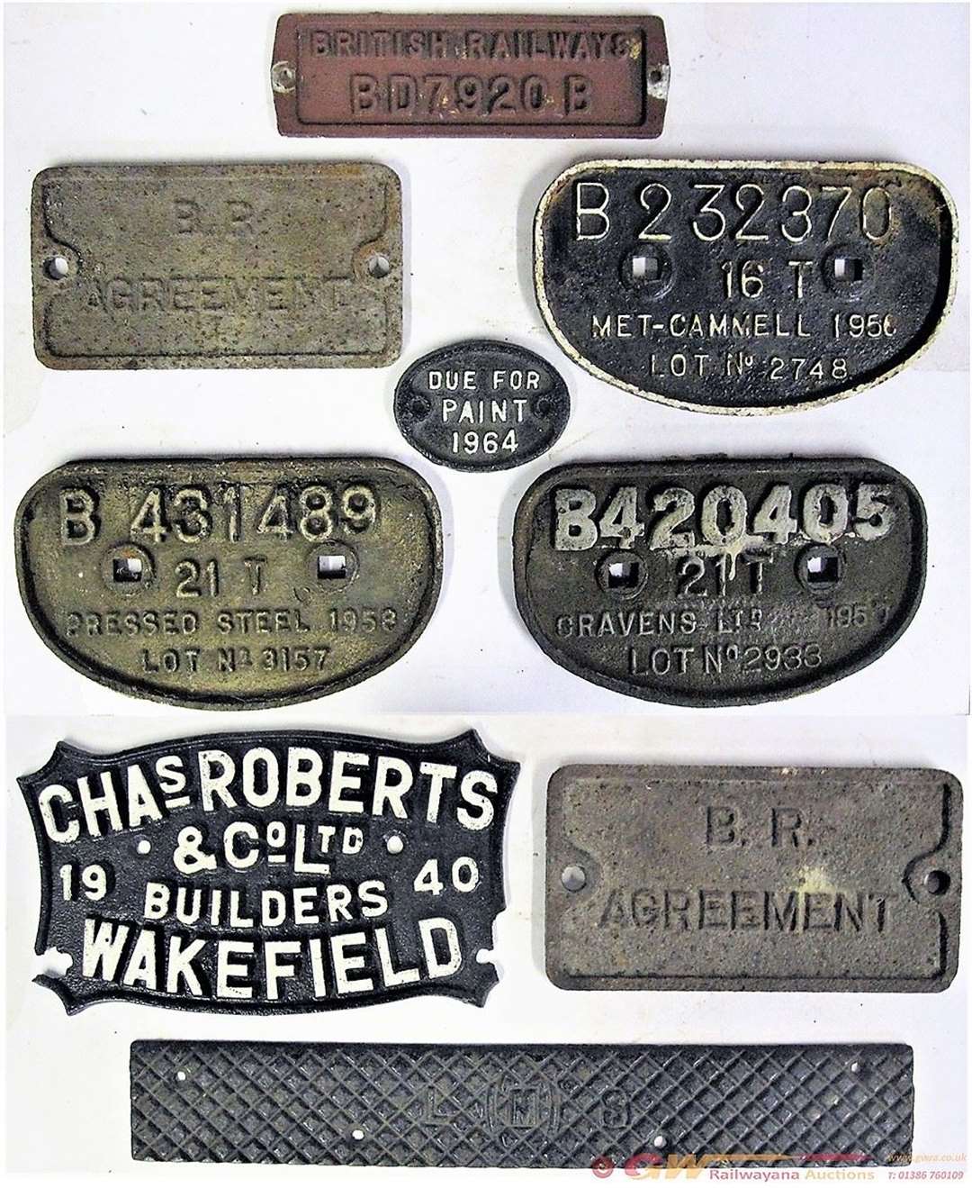 Image shared to Mr Shand showing various rail plates. The picture was shared from GW Railwayana Auctions Ltd website.