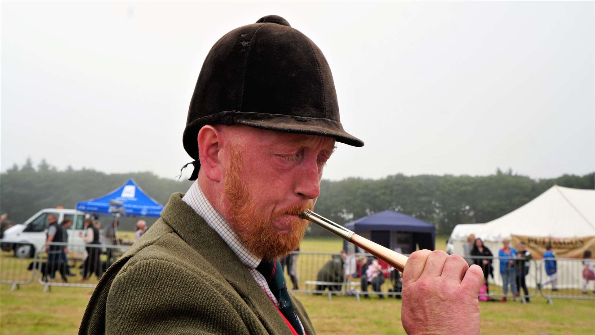 Blowing the horn for the foxhounds. Picture: DGS
