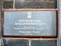 court sign