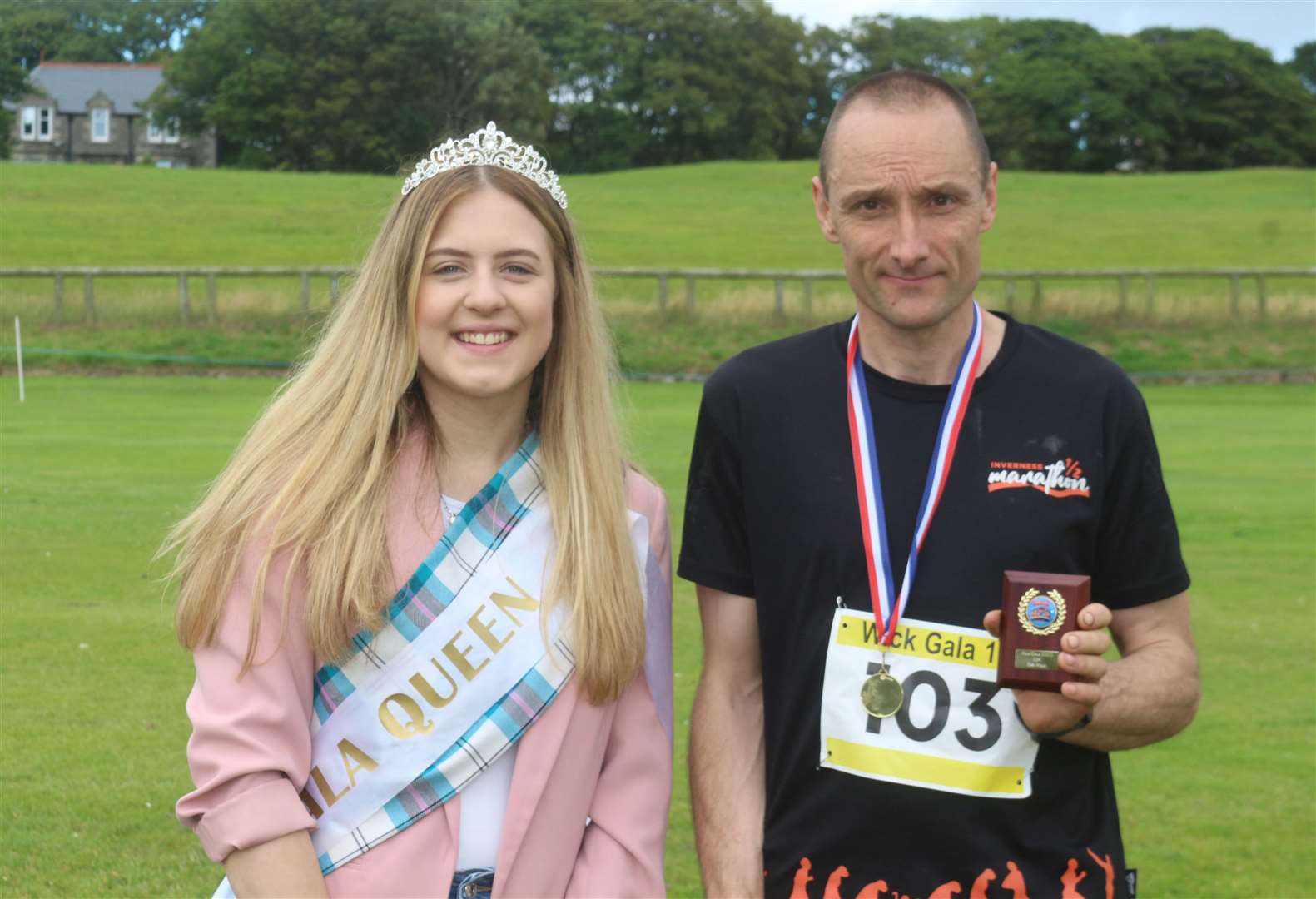 Gala queen Beth Dunnett with Paul MacDonald, who was second in the 10k. Picture: Eswyl Fell