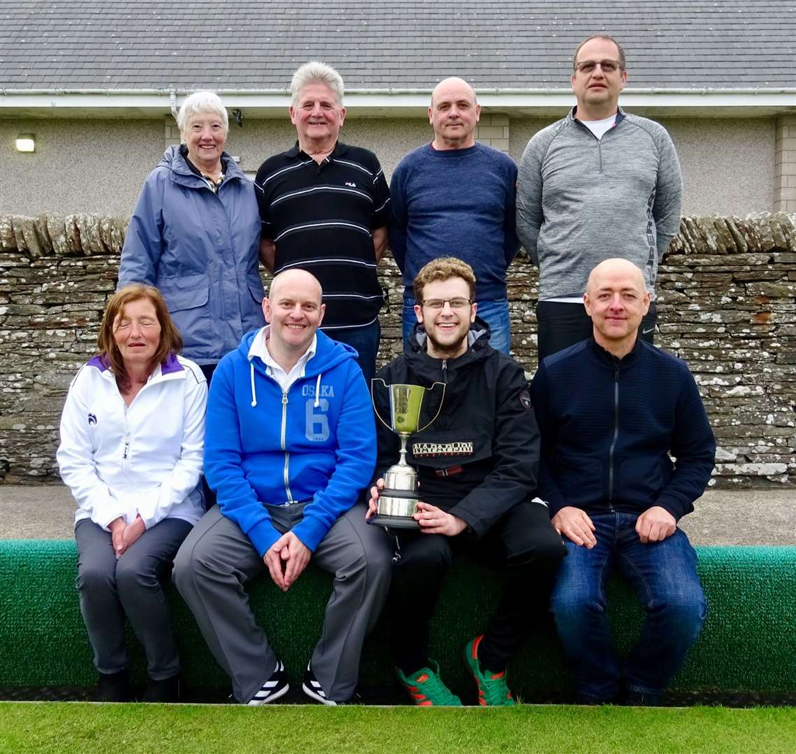 Andy Campbell Mixed Rinks finalists. Back row (from left), runners-up Lily Wilson, Ali Gray, Colin Floydd and Stephen Rollinson. Front, winners Helen Smith, Paul Watson, Ryan Watt and Alec MacKay.