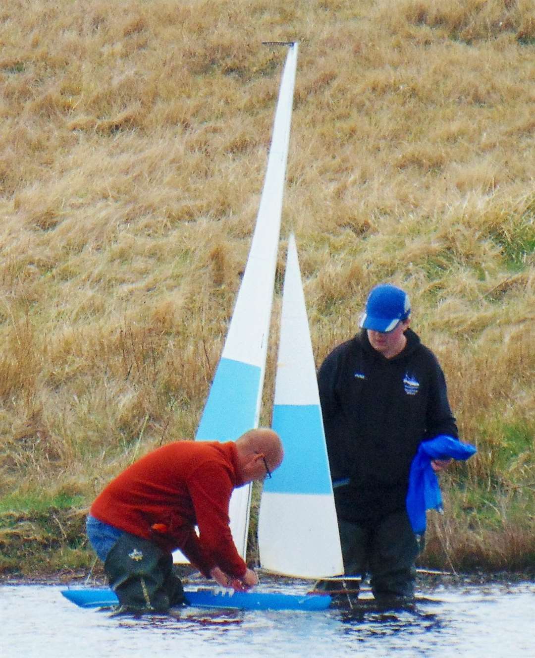 David Sutherland and Innes Scollay fitting a spinnaker.